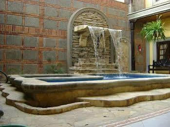 Hotel Real Granada Esterno foto